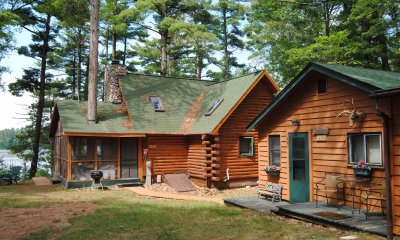 Bear's Paw - Private Home Cottage